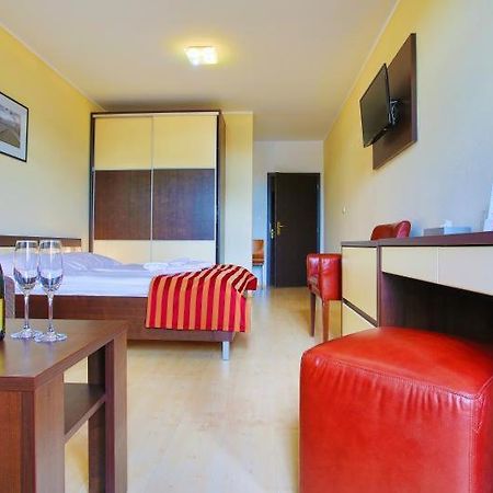 Apartmán Štúdio Lux s terasou Harmony v Thermal Parku Bešeňová s výhľadom na bazény Extérieur photo